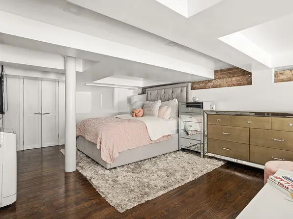 250 Mercer Street 403C image 5 of 6