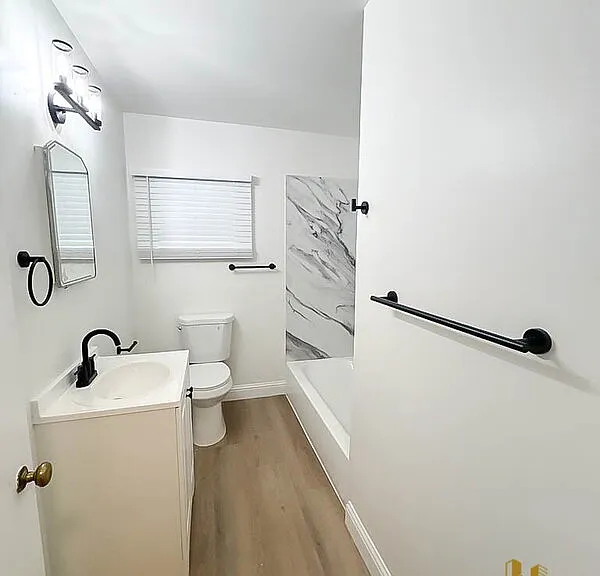 474 Gray Ave — Photo 5