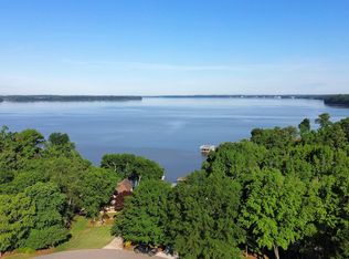 82 Saint Andrew Dr, Athens, AL 35611