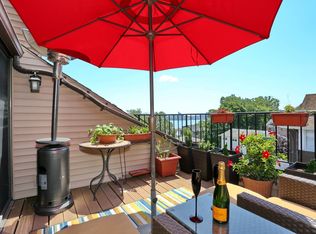 9 Yorkview Dr, Edgewater, NJ 07020