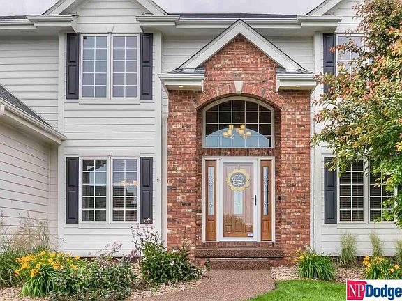 2nd image of 2713 N 173rd Avenue Cir