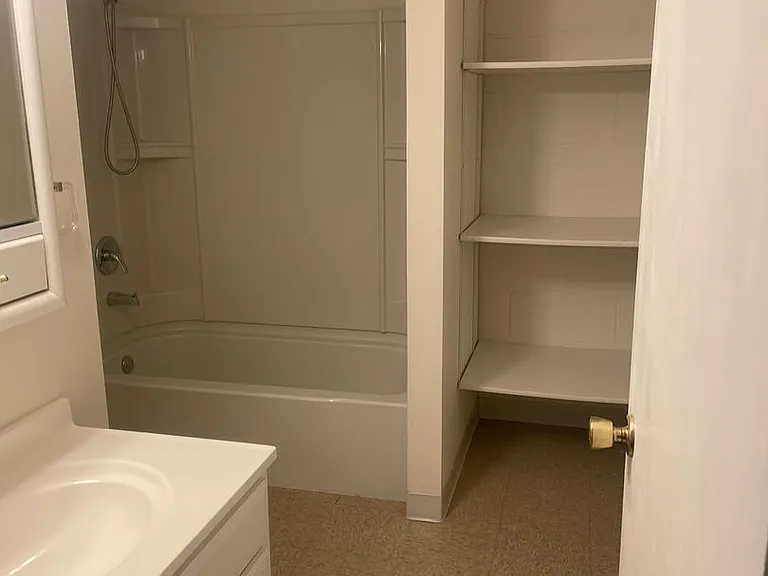 3640 Edward St NE — Photo 9