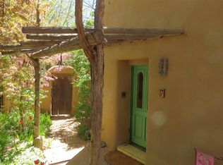 415 Kit Carson Rd, Taos, NM 87571