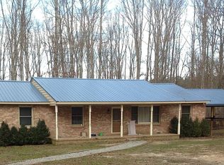 27 Sherwood Rd, Cartersville, VA 23027