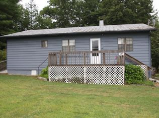 313 Peters Ford Rd, Sunbright, TN 37872