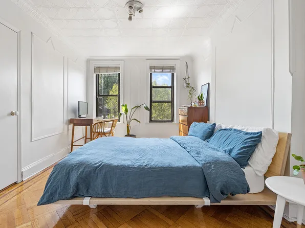 394 4th Street image 7 of 10