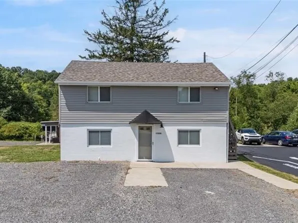 1122 Pittsburgh Rd, Valencia, PA 16059