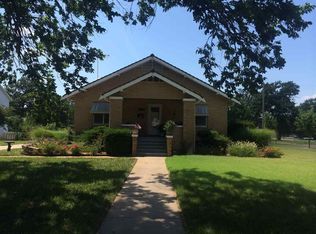 403 Main St, Halstead, KS 67056