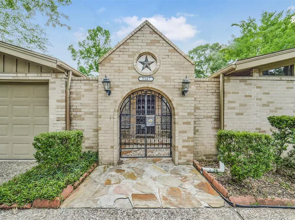 5147 Beechnut St, Houston, TX 77096