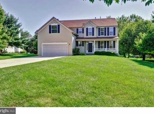 6 Carla Way, Lawrence Township, NJ 08648