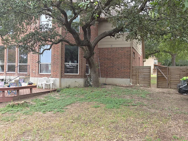 2524 Woodbridge Way — Photo 31