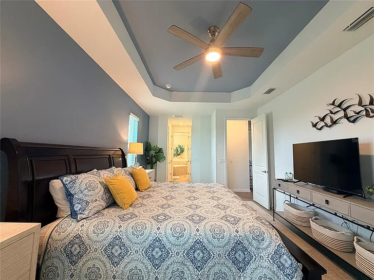 17697 Santorini Ct — Photo 10