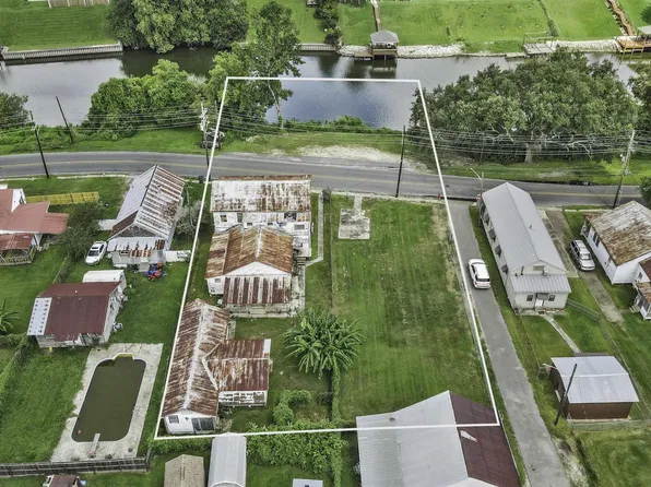 58715 Bayou Rd, Plaquemine, LA 70764