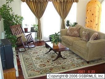 living rm with fireplace