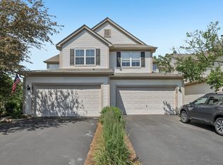 257 Grand Ridge Rd, Saint Charles, IL 60175