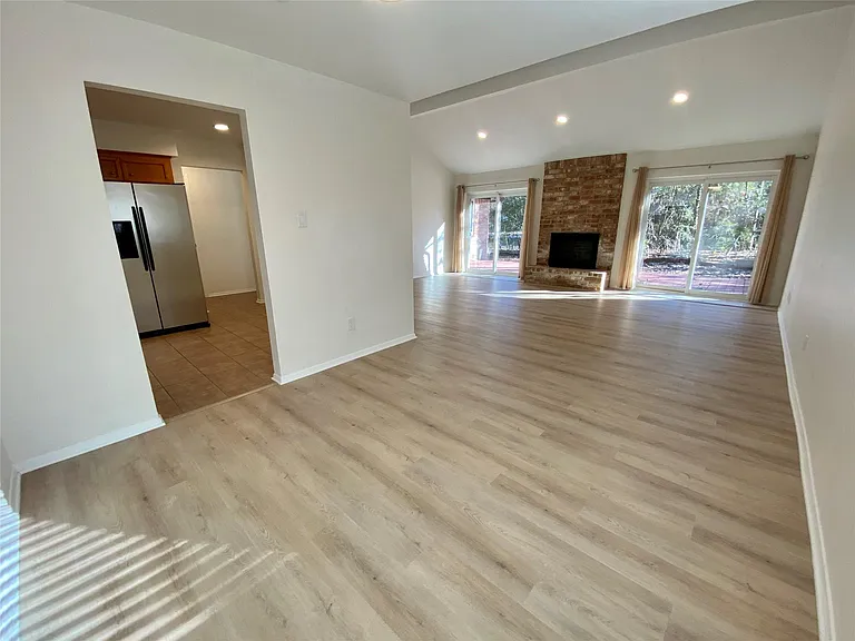 2 N Waxberry Rd — Photo 7