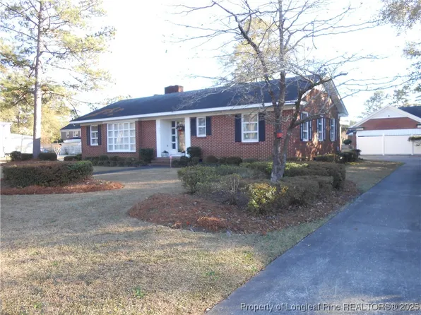 601 W 26th St, Lumberton, NC 28358