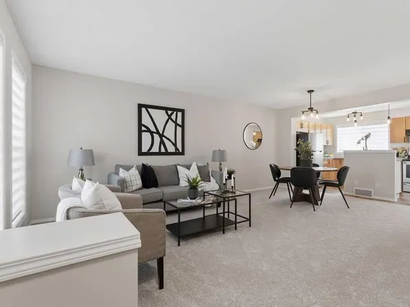 115 Elgin Meadows Vw SE, Calgary, AB T2Z 0E9