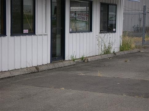 2nd image of 1580 Green Siding Rd