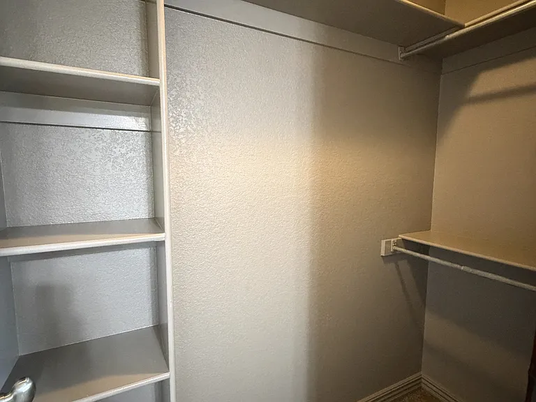 2234 Tall Tree Ln — Photo 33