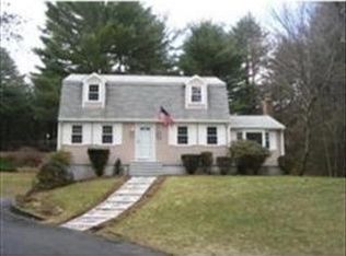 9 Saddle Hill Rd, Medway, MA 02053