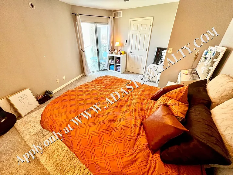 3838 Rainbow Blvd #1401 — Photo 15