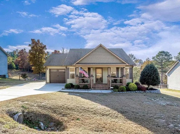 119 Parkers Pointe Dr, Benson, NC 27504