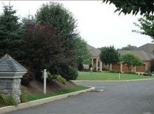 36 Springdale Way, Mechanicsburg, PA 17050