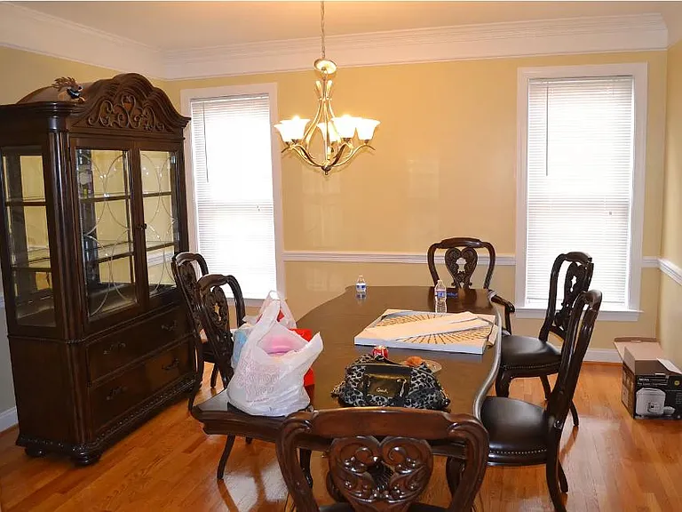 9212 Sycamore Crest Dr — Photo 5