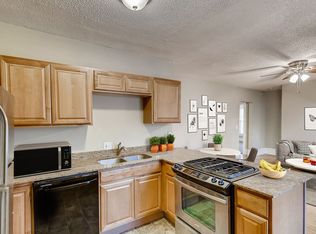 3132 Hennepin Ave S UNIT 2, Minneapolis, MN 55408