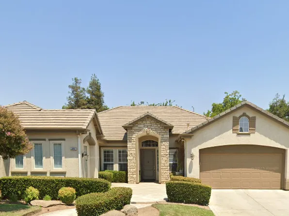 365 Jordan Ave, Clovis, CA 93611