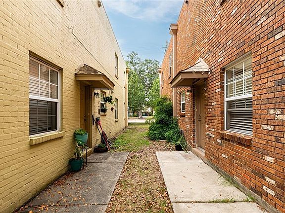 2nd image of 5801-03 Fleur De Lis Dr