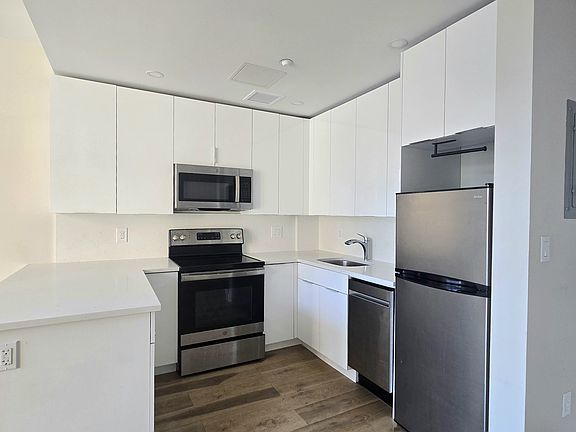 3rd image of 83-61 116th St #6D