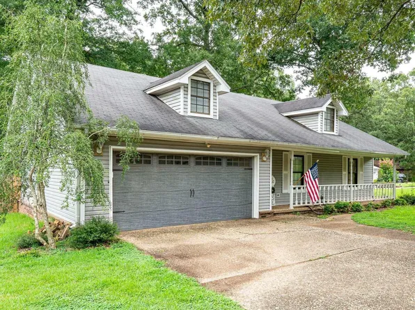 417 Lynnewood Dr, Jacksonville, AR 72076