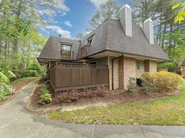 183 Summerwalk Cir, Chapel Hill, NC 27517