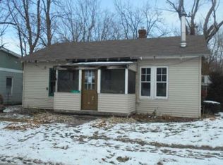 314 W Main St, Newtonsville, OH 45158