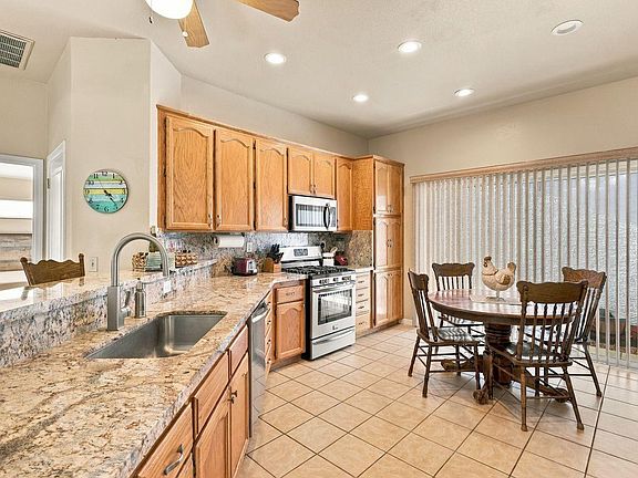 5th image of 7668 Sundrift Ln