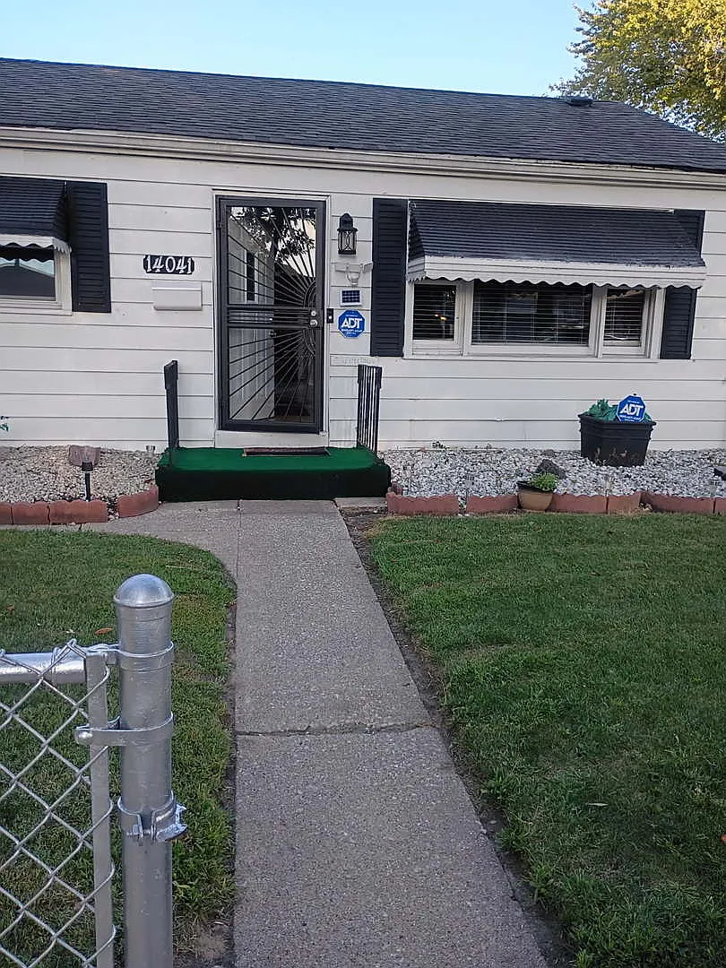 14041 S Calhoun Ave photo 1