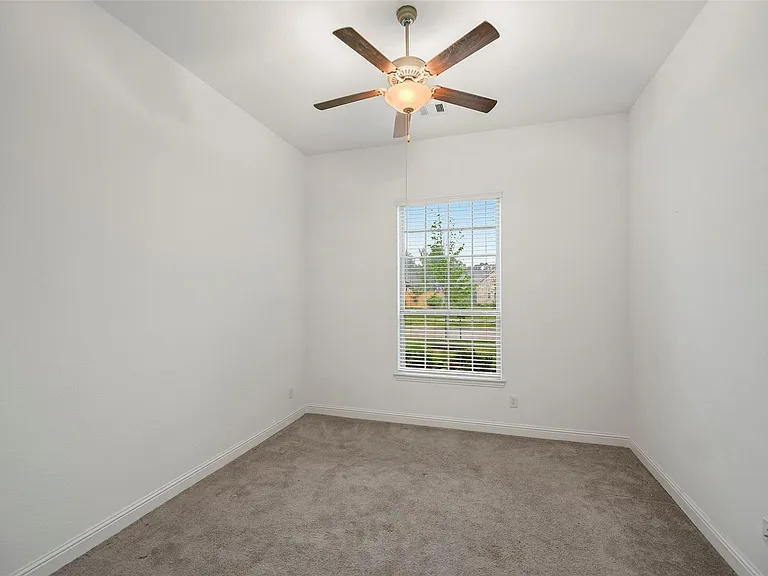 23540 Red Juniper Ln — Photo 16
