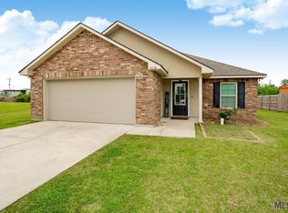 4306 Sugar Hollow Ln, Addis, LA 70710