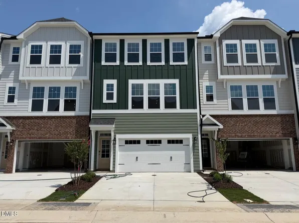 9039 Hazy Jade Way #131, Apex, NC 27523