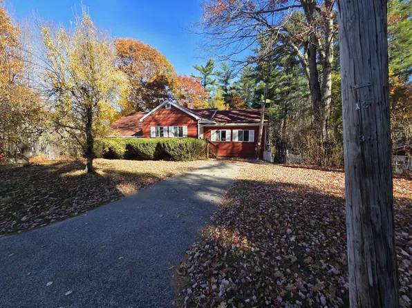 28 Farwell Street, Lisbon, ME 04250