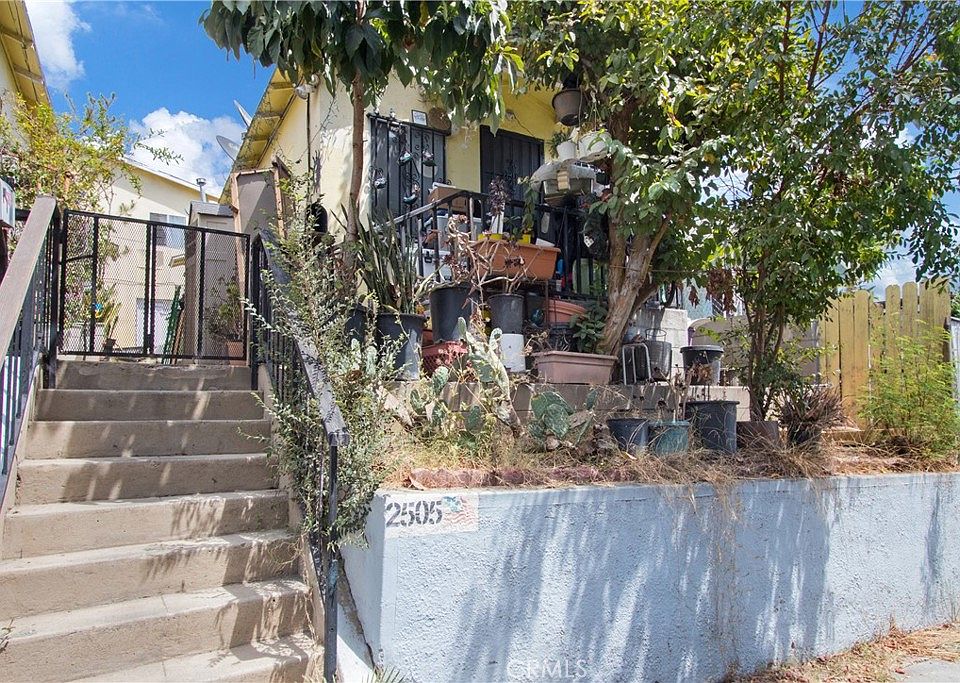 1st image of 2505 Chelsea St