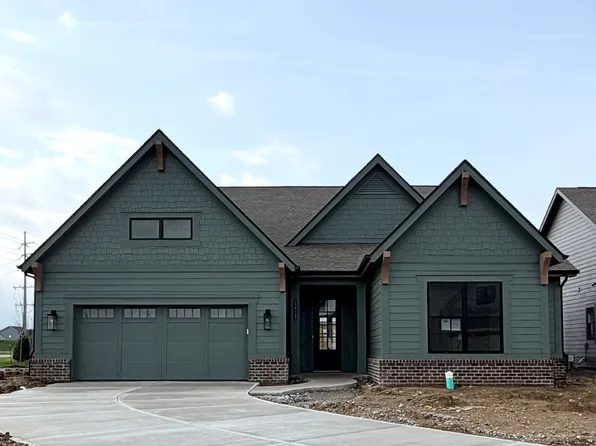 1413 Crosstie Cir, Westfield, IN 46074