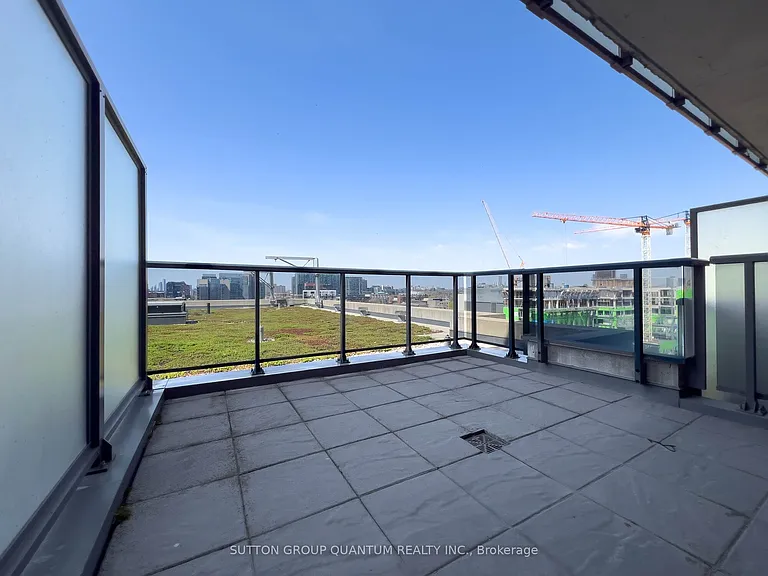 1030 King St W #1127 — Photo 7