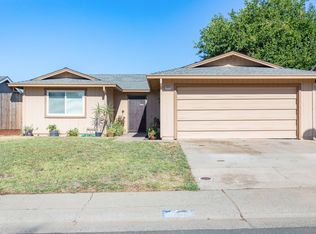 8609 Imran Woods Cir, Citrus Heights, CA 95621