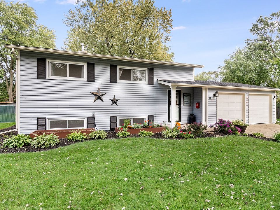 ~Stunning curb appeal welcomes you to 12 Crescent ct.