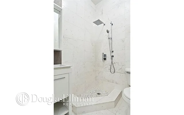 Sold by Douglas Elliman | media 25