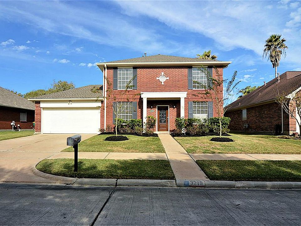 1st image of 3219 Alexander Parc Dr