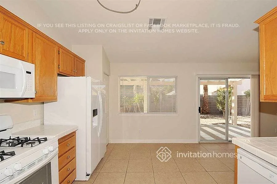 694 Mineral Hill Ln Henderson, NV 89002 — Photo 3